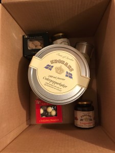 Kronans pepparkakor i silvrig plåtburk