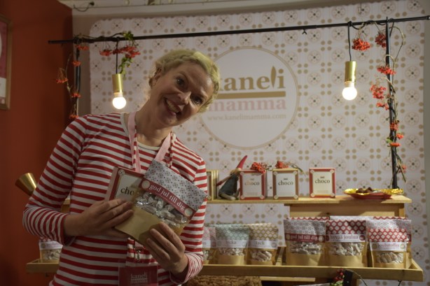 Kanelimamma med kolor och choklad 